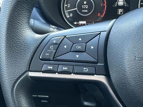 Certified 2025 Nissan Versa SV w/ Trunk Package image 25