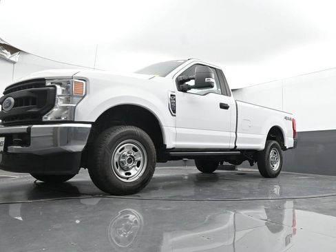 Used 2020 Ford F250 XL w/ Power Equipment Group AWD/4WD image 27