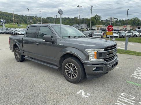 Used 2018 Ford F150 XLT w/ Equipment Group 302A Luxury AWD/4WD image 4
