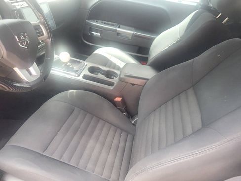 Used 2013 Dodge Challenger R/T RWD image 83
