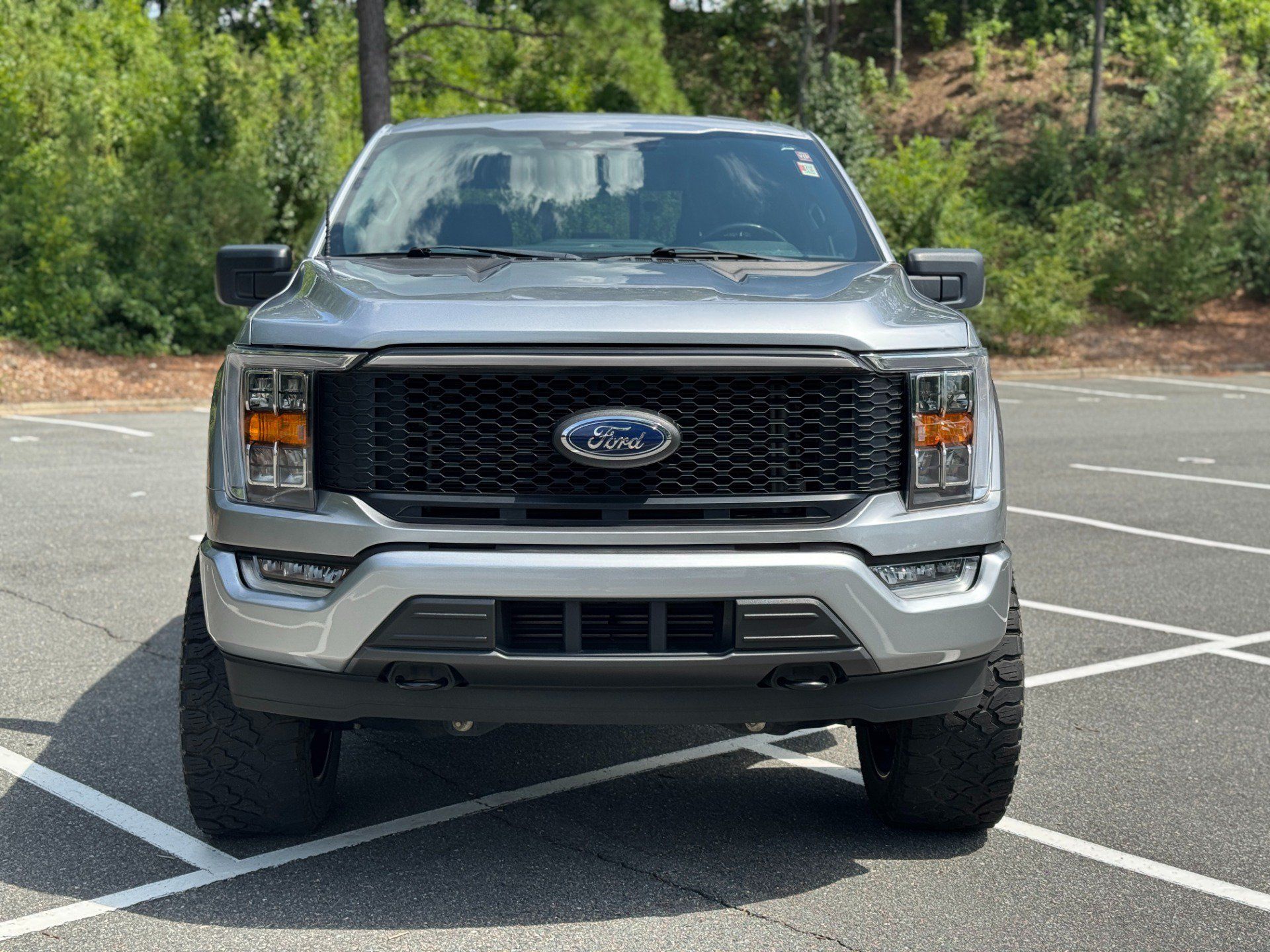 Used 2022 Ford F150 XLT w/ Equipment Group 302A High AWD/4WD image 2