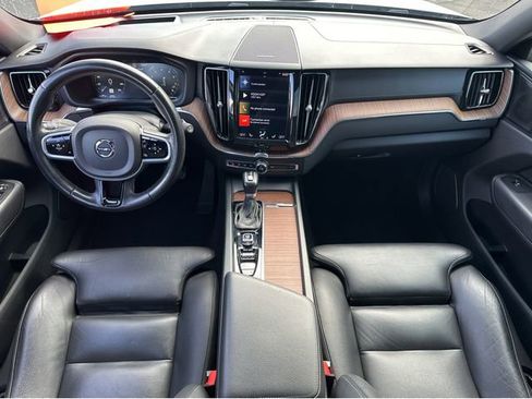 Used 2019 Volvo XC60 T6 Inscription w/ Protection Package Premier image 14