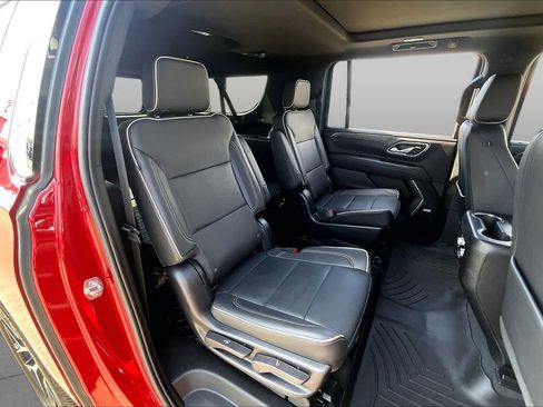 Used 2022 GMC Yukon XL SLT w/ SLT Premium Package AWD/4WD image 20
