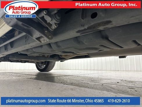 Used 2023 Jeep Grand Wagoneer L Series III w/ Rear Seat Video Group 1 AWD/4WD image 9