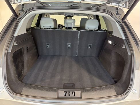 Used 2022 Lincoln Corsair AWD w/ Equipment Group 101A image 28