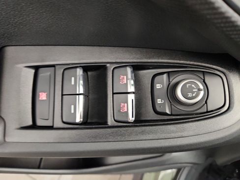 New 2026 Subaru Crosstrek 2.5i Limited image 9