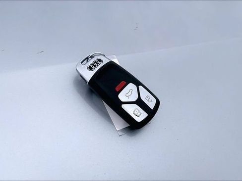 Used 2018 Audi Q5 Prestige w/ Premium Plus Package AWD/4WD image 12