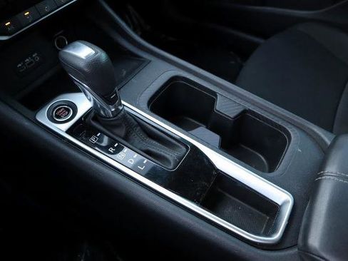 Certified 2023 Nissan Sentra SV w/ Trunk Package image 20