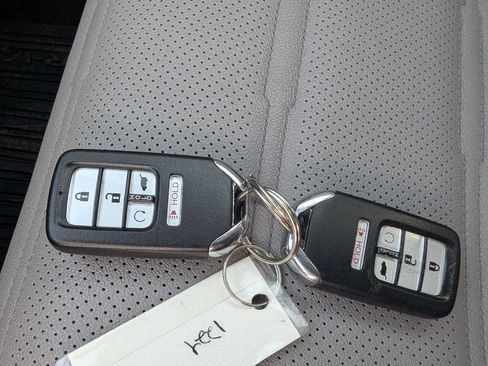 Used 2017 Honda CR-V EX-L image 15