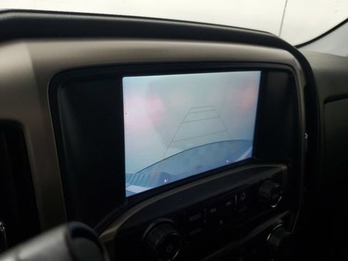 Used 2018 GMC Sierra 2500 Denali w/ Duramax Plus Package AWD/4WD image 28