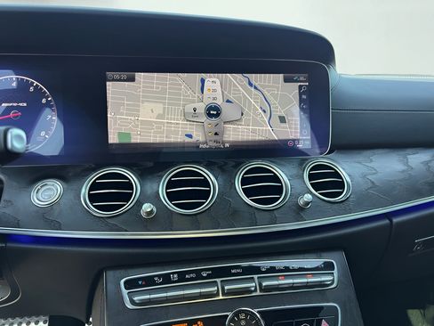 Used 2019 Mercedes-Benz E 53 AMG 4MATIC Sedan image 42