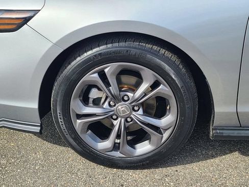 Used 2023 Honda Accord EX image 33