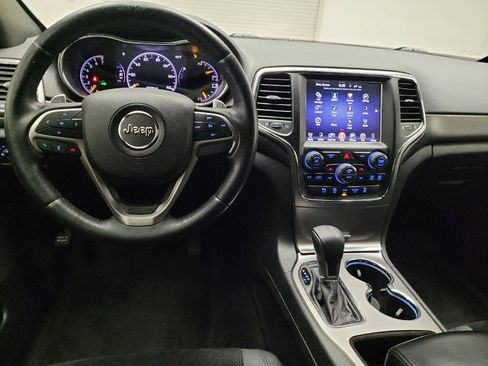 Used 2017 Jeep Grand Cherokee Altitude RWD image 22