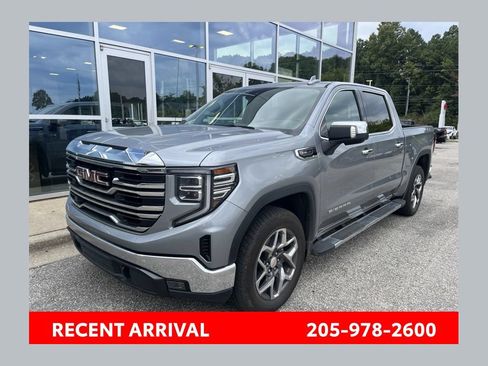 Used 2023 GMC Sierra 1500 SLT w/ SLT Premium Package AWD/4WD image 1