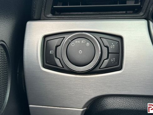 Used 2015 Ford Mustang Premium RWD image 32
