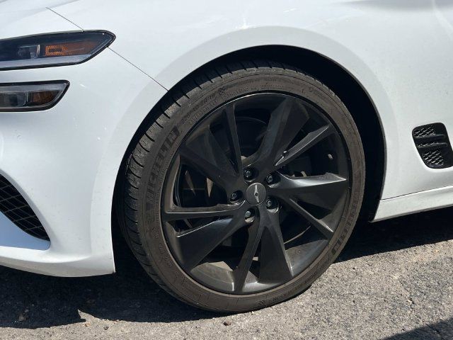Used 2023 Genesis G70 3.3T w/ Sport Advanced Package RWD image 9