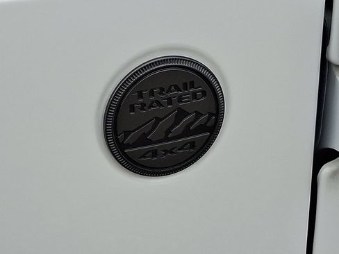 Certified 2024 Jeep Gladiator Sport image 30