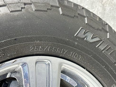 Used 2019 Ford Ranger XLT w/ Equipment Group 301A Mid AWD/4WD image 33