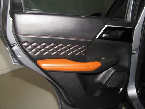 Used 2022 Mitsubishi Outlander SEL AWD/4WD image 14