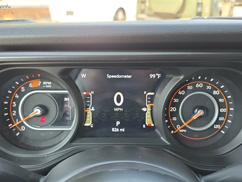 Used 2026 Jeep Wrangler Unlimited Sport AWD/4WD image 18