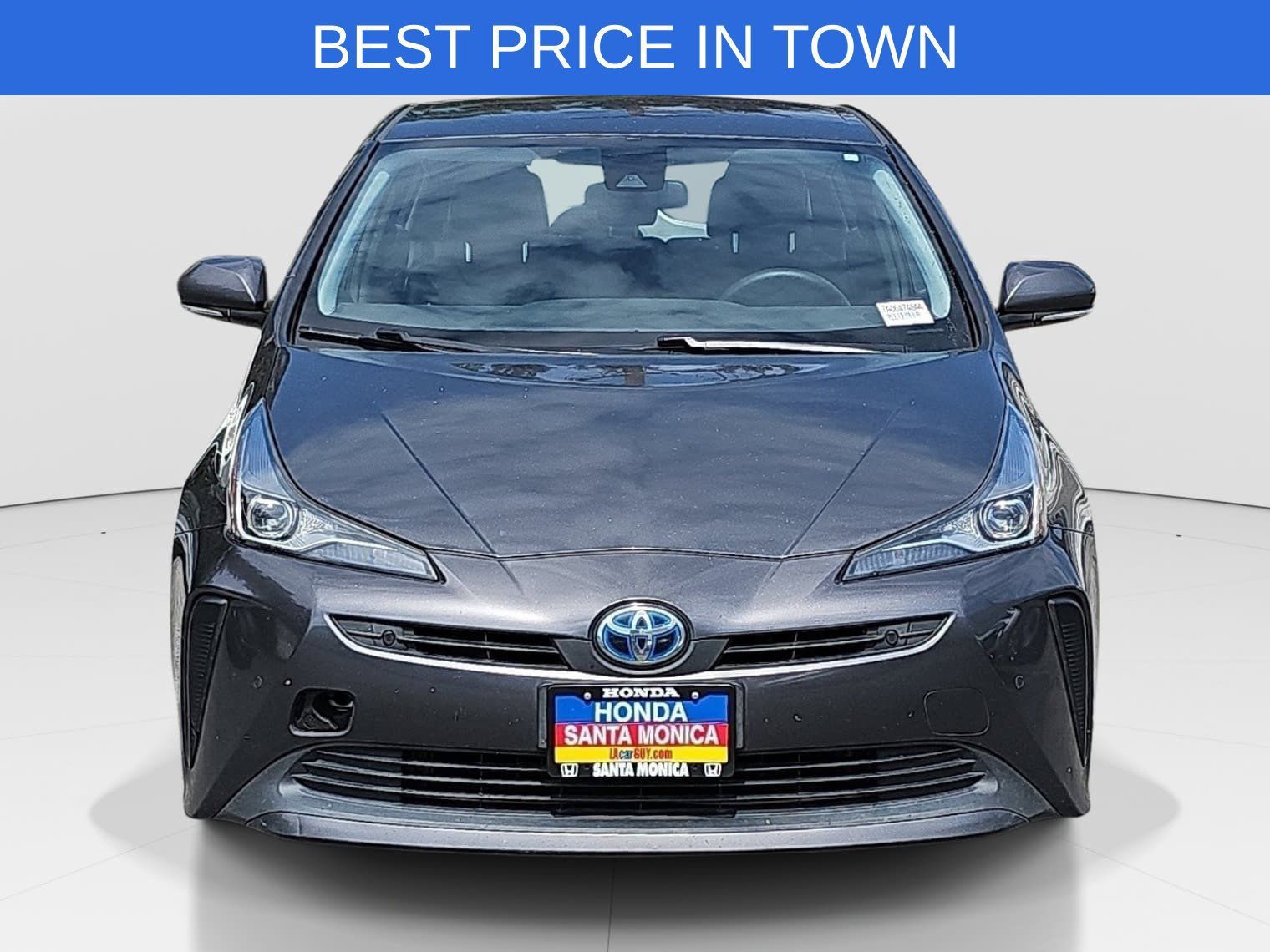 Used 2019 Toyota Prius LE FWD image 2