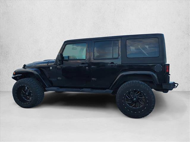 Used 2017 Jeep Wrangler Unlimited Sahara AWD/4WD image 7