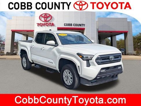 Used 2024 Toyota Tacoma SR5 AWD/4WD image 1