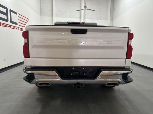 Used 2021 Chevrolet Silverado 1500 LTZ w/ LTZ Premium Package AWD/4WD image 10