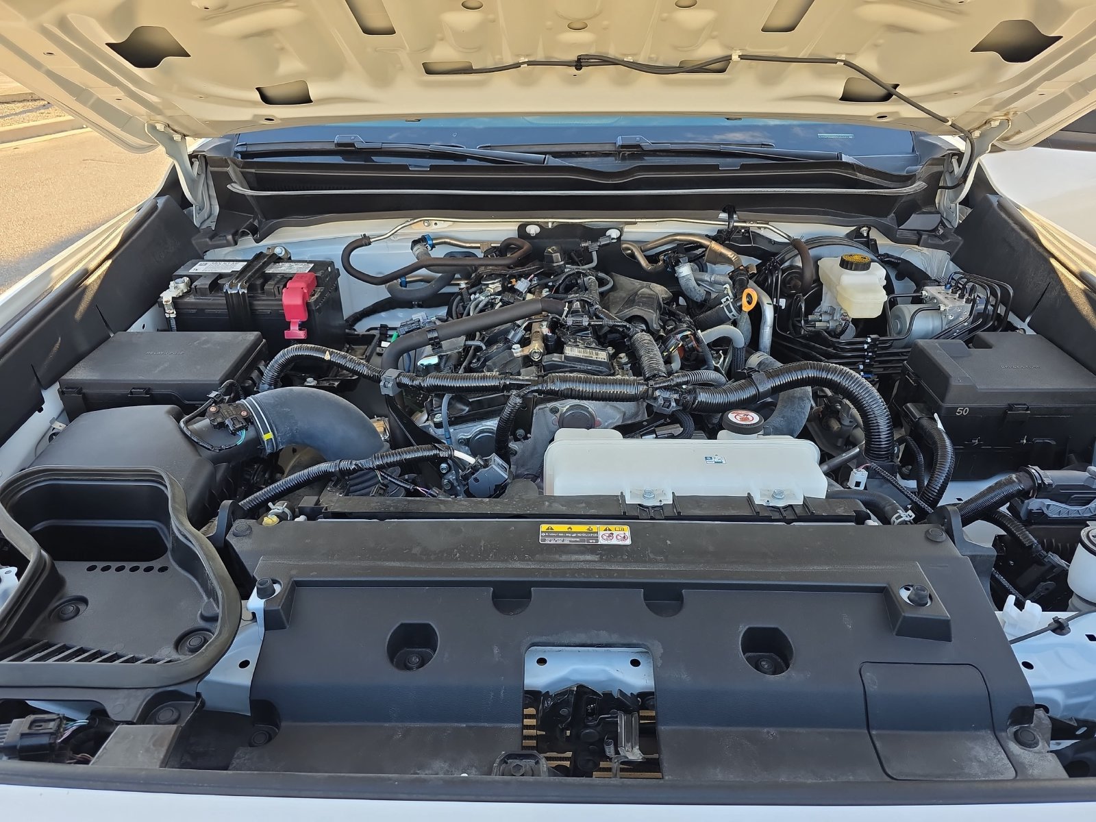 Used 2025 Toyota Tacoma SR RWD image 31