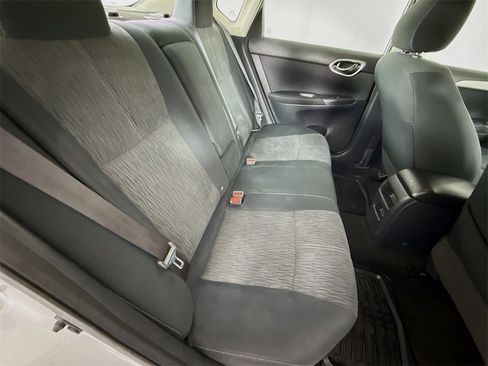 Used 2014 Nissan Sentra SV image 23