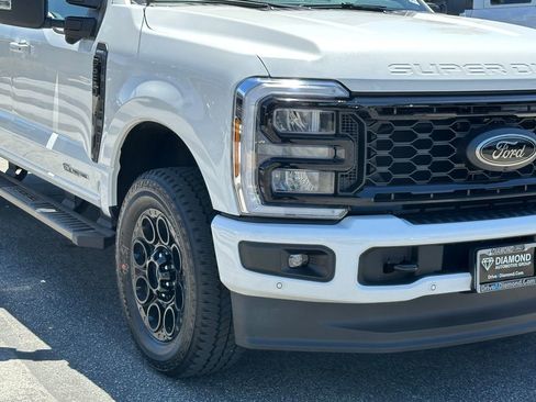 New 2026 Ford F250 Lariat w/ Black Appearance Package AWD/4WD image 14
