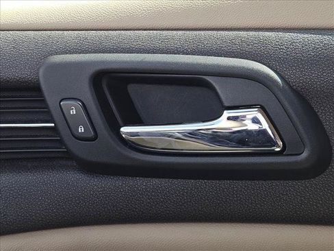 Used 2014 Chevrolet Malibu LTZ FWD image 14