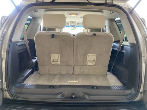 Used 2008 Ford Explorer XLT image 30