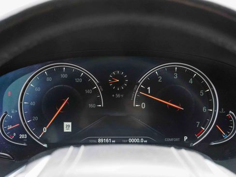 Used 2019 BMW 740i w/ Executive Package image 21