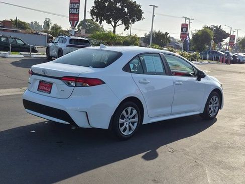 Used 2022 Toyota Corolla LE FWD image 8