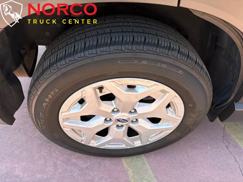 Used 2021 Subaru Forester AWD/4WD image 13