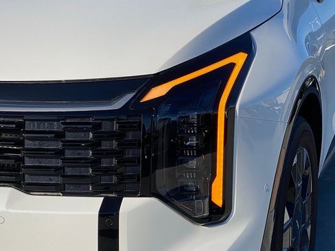 New 2026 Kia Sportage SX Prestige AWD/4WD image 8