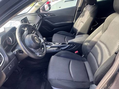 Used 2016 MAZDA MAZDA3 i Sport w/ Preferred Equipment Package image 9
