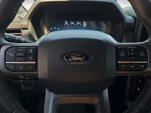 Used 2025 Ford F150 Lariat w/ Equipment Group 501A Mid AWD/4WD image 19