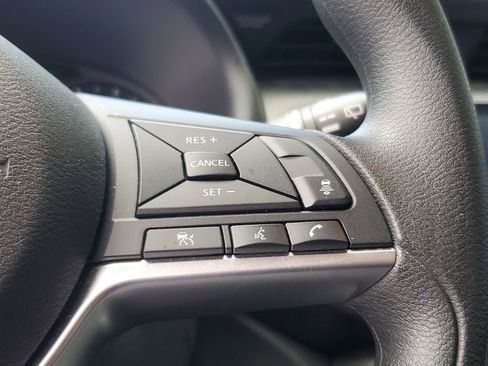 Used 2023 Nissan Kicks SV image 27