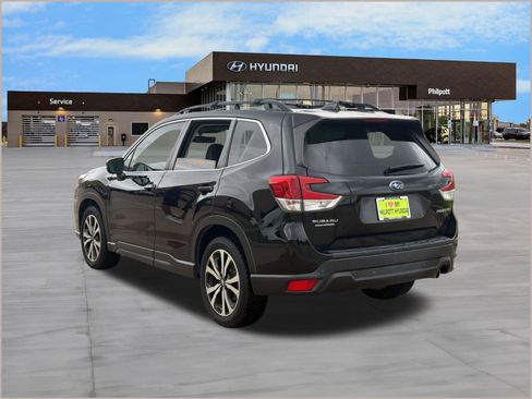 Used 2022 Subaru Forester Limited w/ Popular Package #3 AWD/4WD image 3