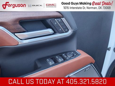 New 2026 GMC Sierra 2500 Denali Ultimate w/ Max Trailering Package AWD/4WD image 16