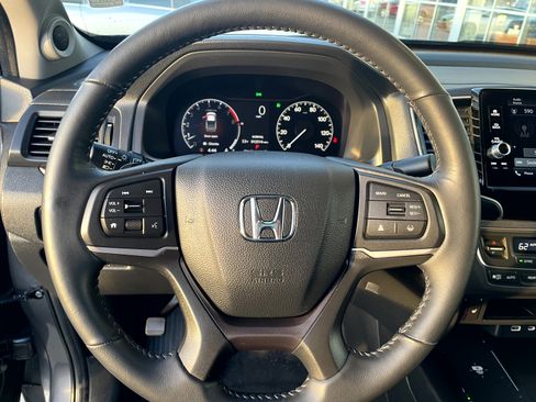 Certified 2025 Honda Ridgeline RTL image 11