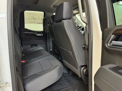 New 2026 GMC Sierra 1500 SLE w/ Preferred Package image 25