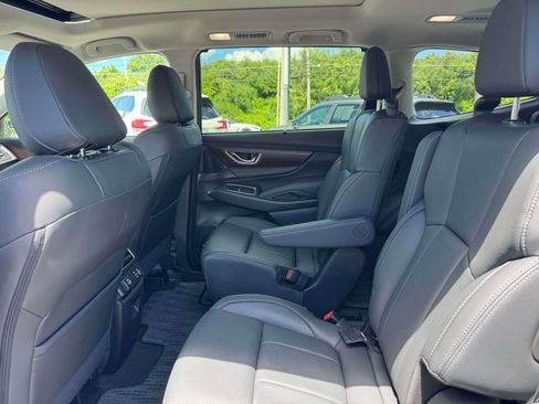 Certified 2025 Subaru Ascent Touring AWD/4WD image 28