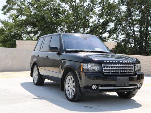 Used 2012 Land Rover Range Rover Supercharged AWD/4WD image 9