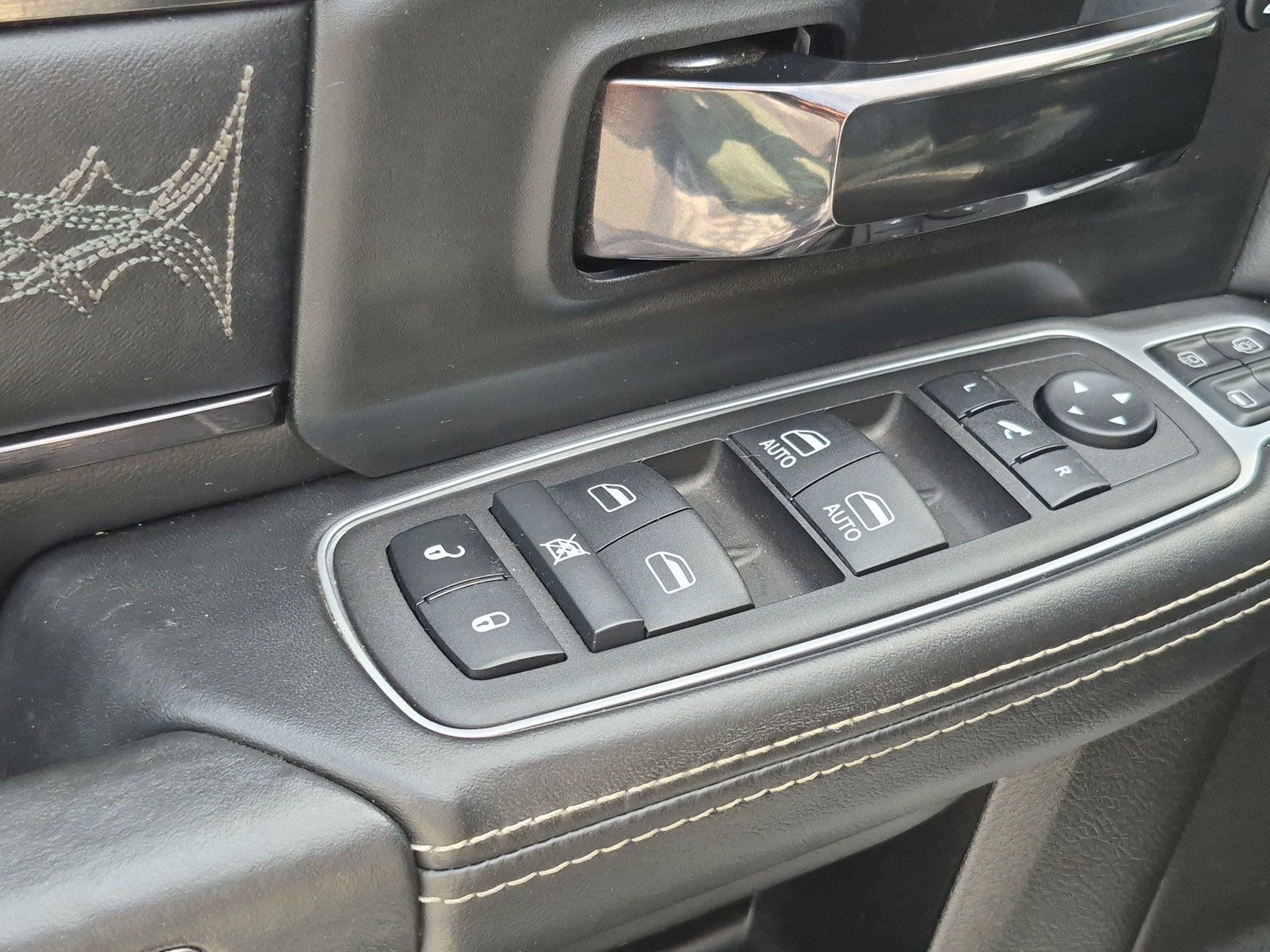 Used 2023 RAM 2500 Limited AWD/4WD image 15