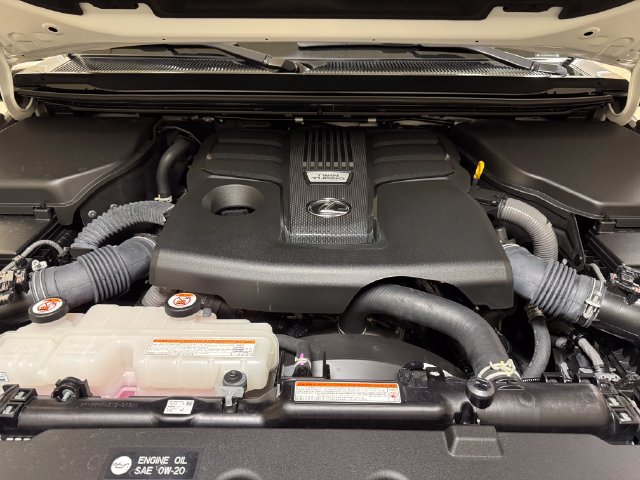 Used 2025 Lexus GX 550 w/ Accessory Package (2T) AWD/4WD image 28