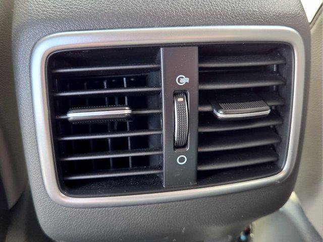 Used 2019 Kia Sportage EX w/ EX Technology Package FWD image 13