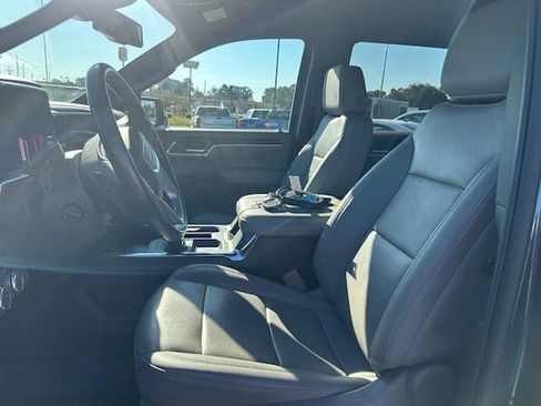 Used 2023 GMC Sierra 1500 SLT w/ SLT Premium Package image 18